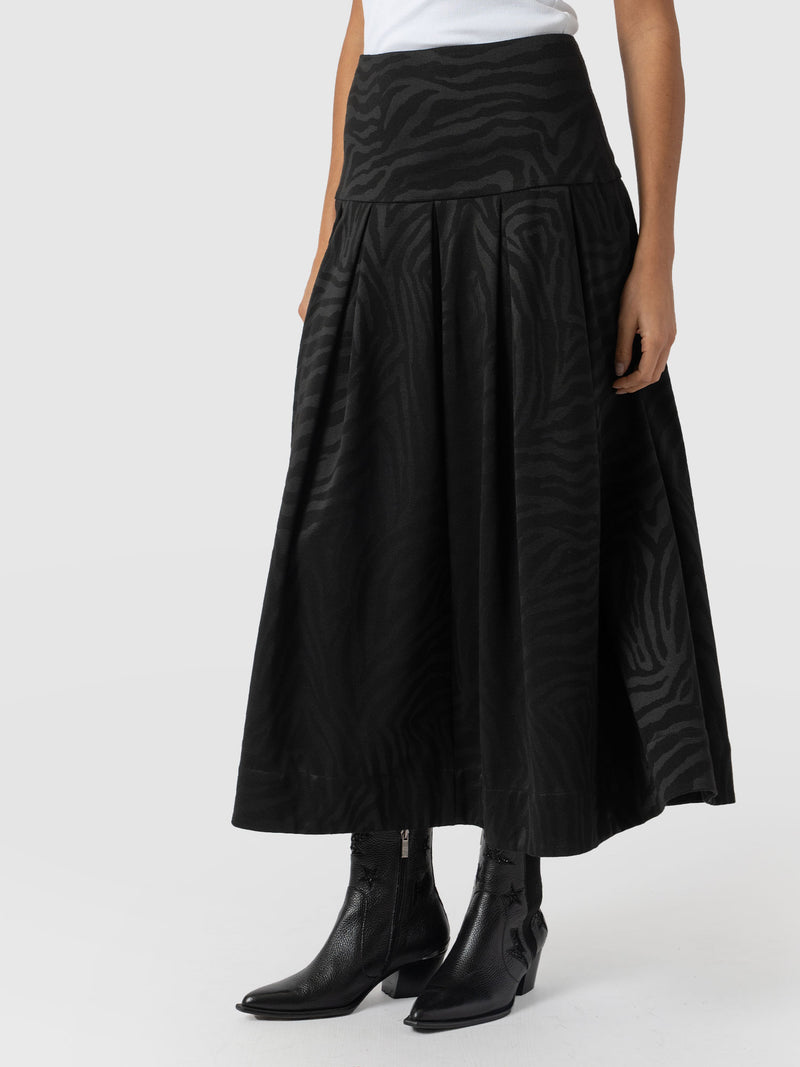 Everly Pleated Skirt - Black Zebra