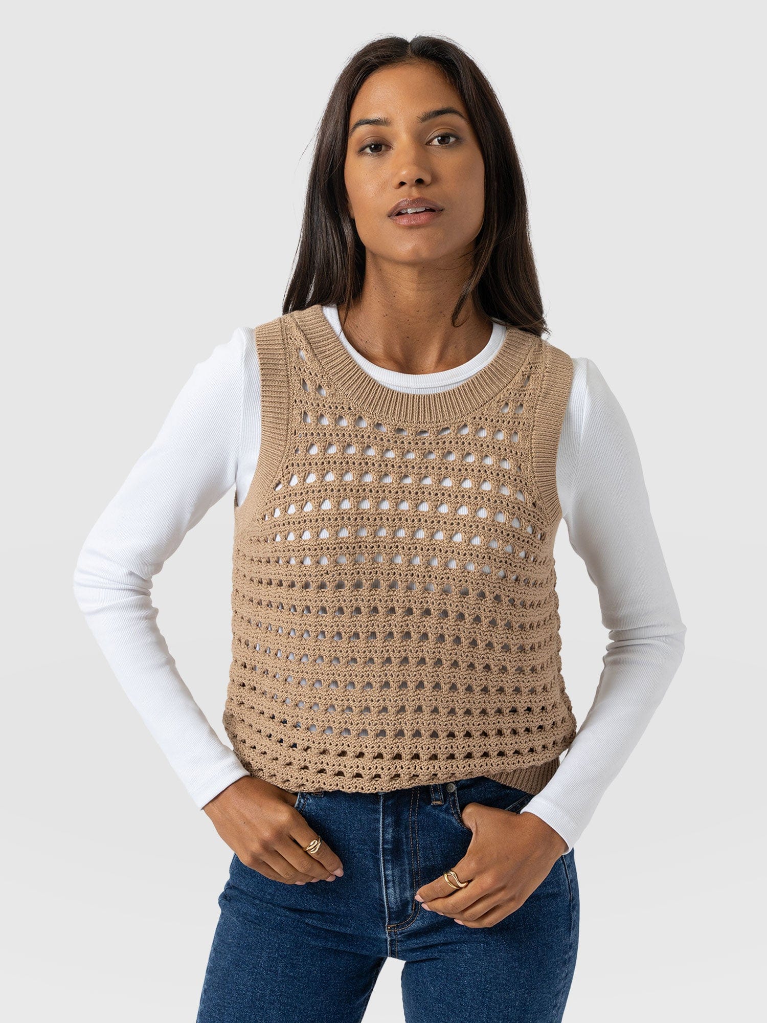 Adler Sleeveless Knit Camel - Women's Vests | Saint + Sofia® US