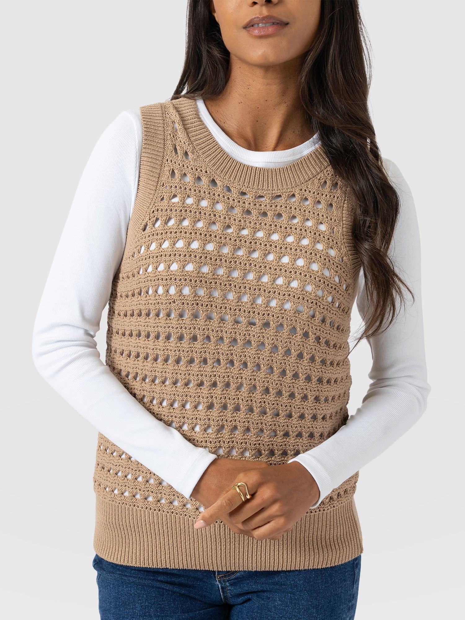 Adler Sleeveless Knit Camel - Women's Vests | Saint + Sofia® US