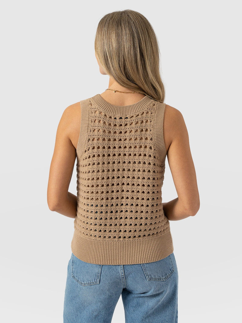 Adler Sleeveless Knit Camel - Women's Vests | Saint + Sofia® US