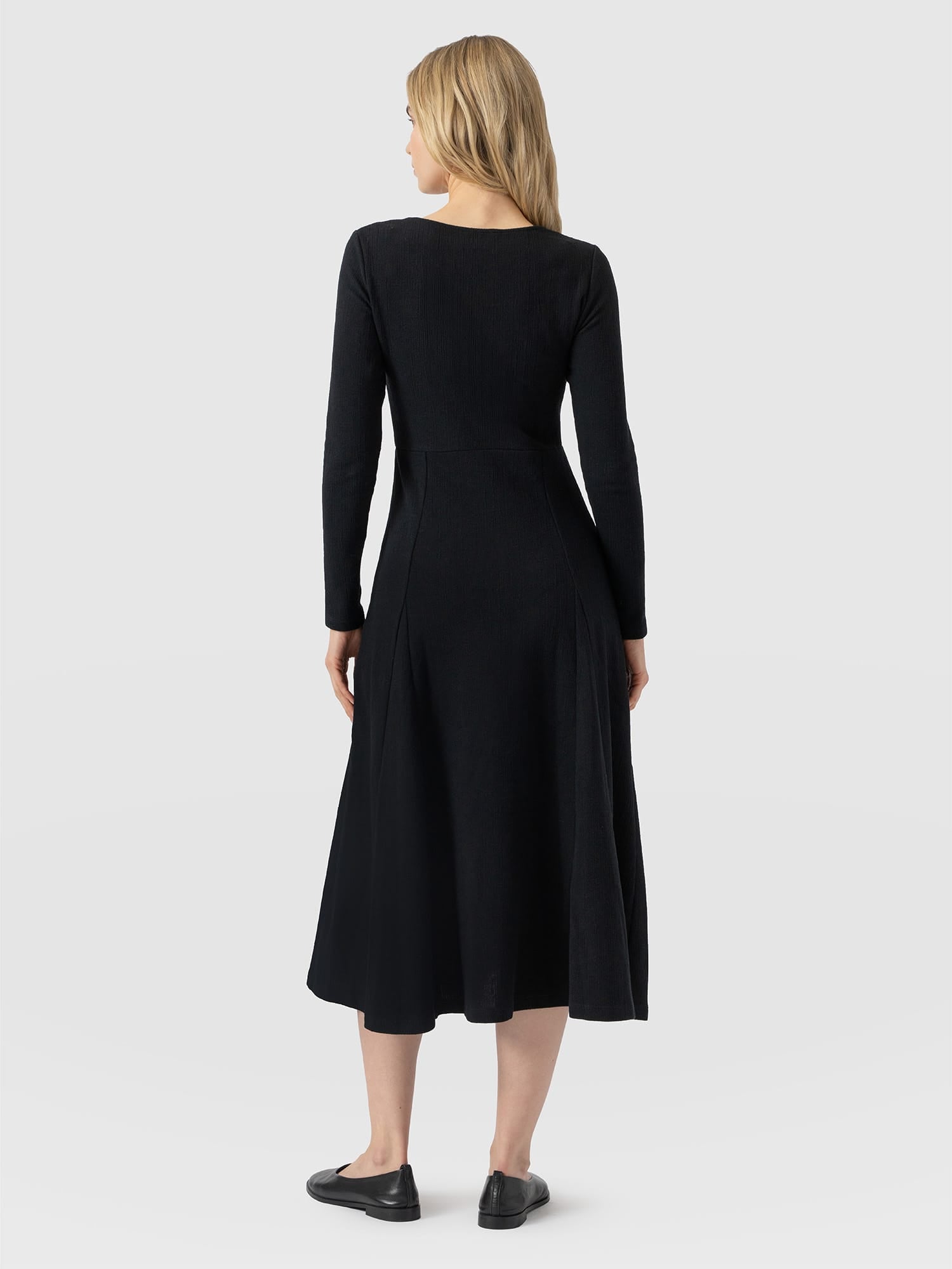 Akia Long Sleeve Dress - Black - Women's Dresses | Saint and Sofia® USA