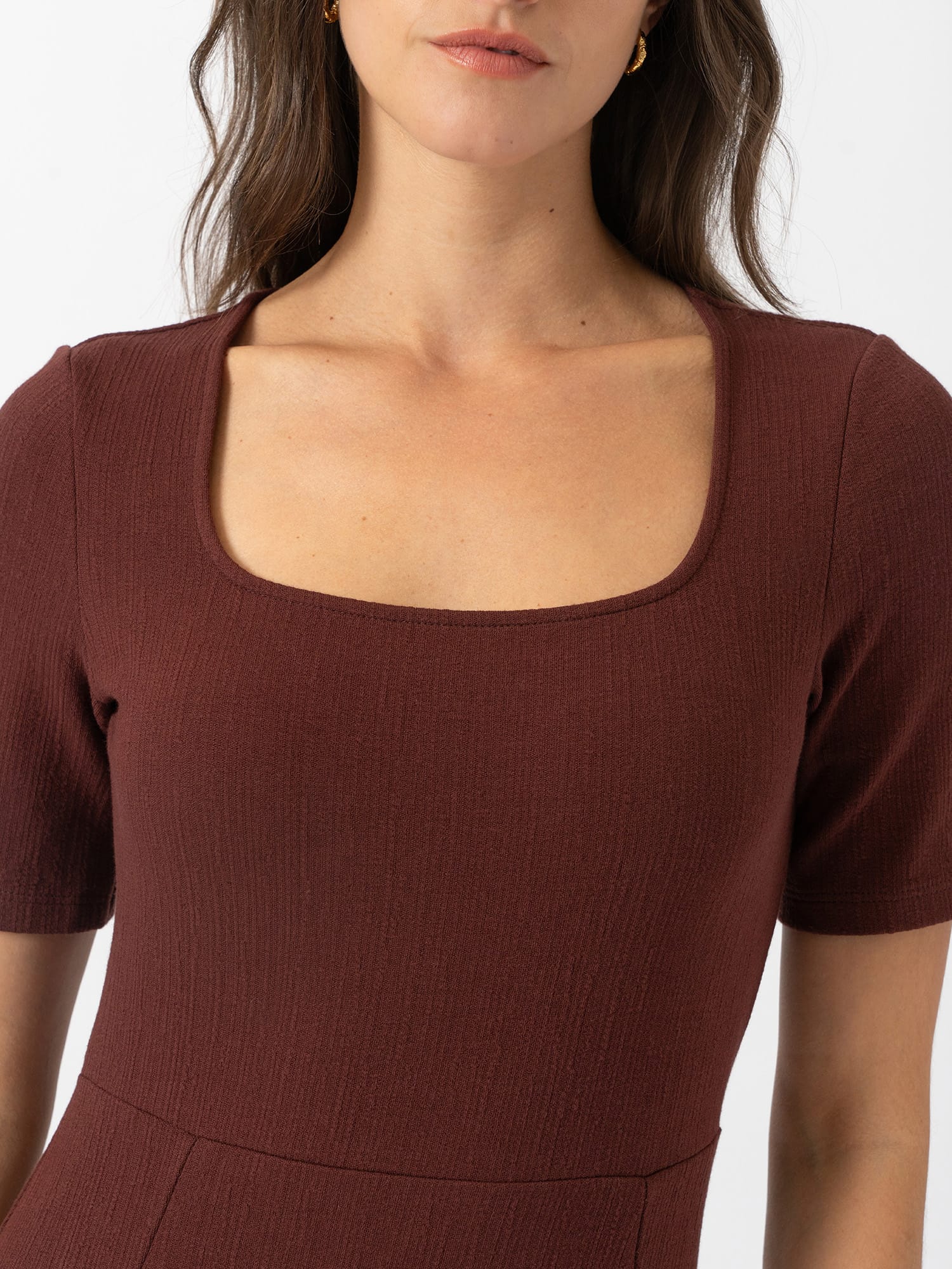 Akia Short Sleeve Dress - Maroon Textured - Women's Dresses | Saint and Sofia® USA