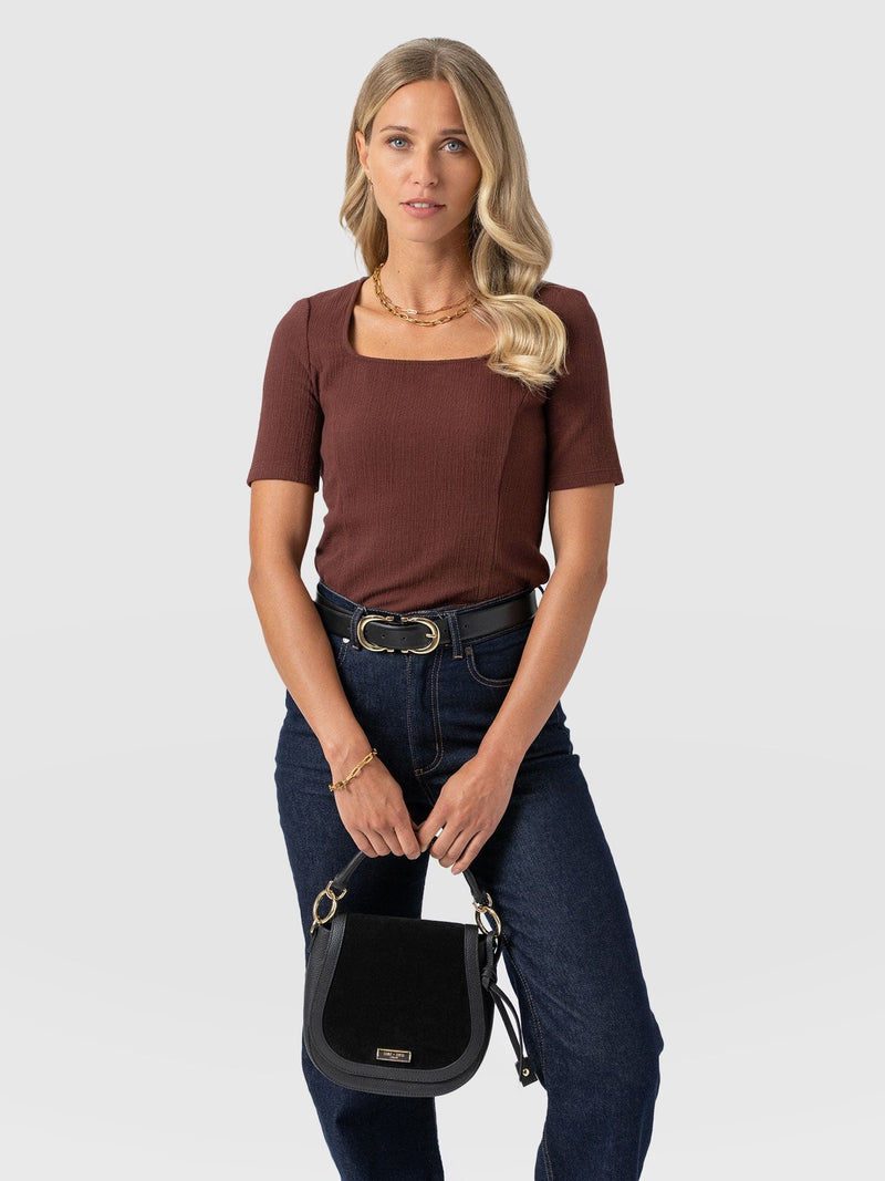 Akia Short Sleeve Tee - Maroon Textured - Women's T-shirts | Saint + Sofia® USA