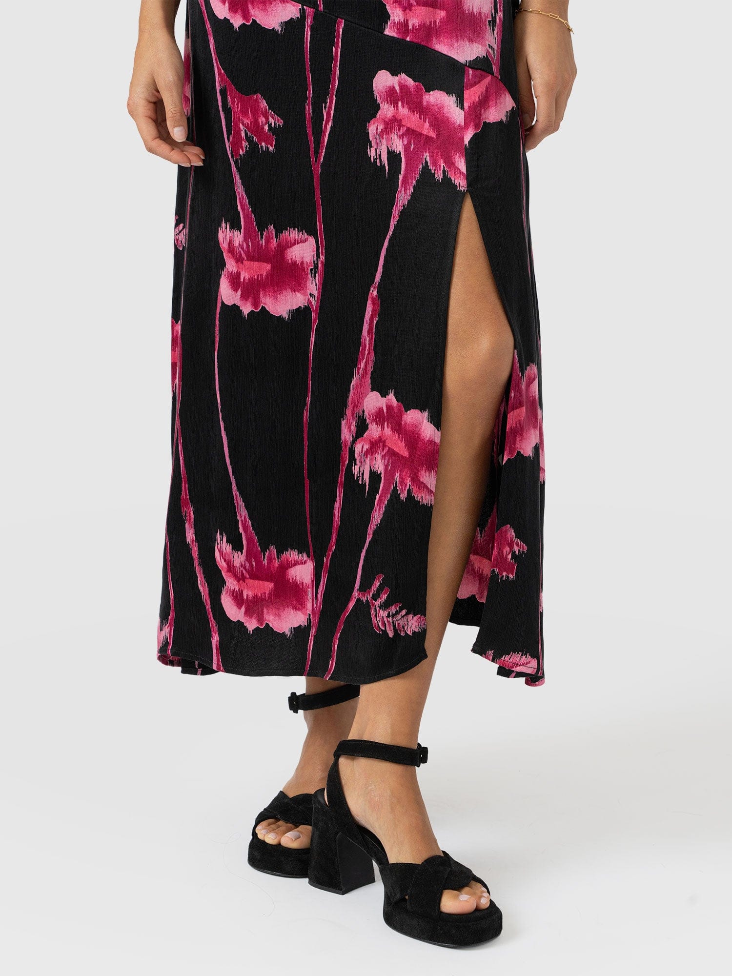 Alexis Dress - Pink Stem Floral - Women's Dresses | Saint + Sofia® USA