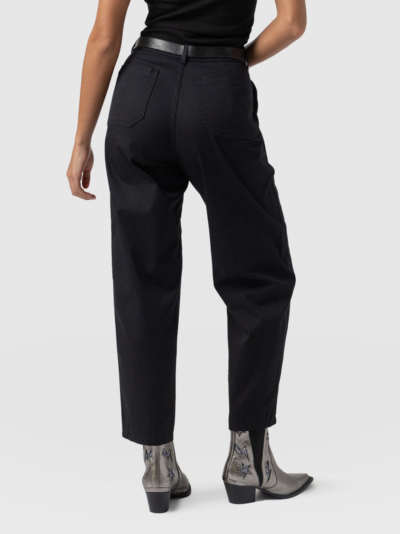 Alma Barrel Leg Chino Black - Women's Pants | Saint + Sofia® US