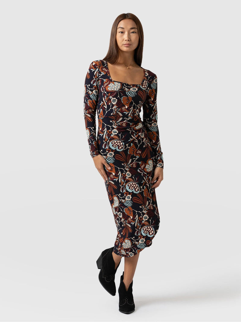 Amelia Wrap Dress 70's Paisley - Women's Dresses | Saint + Sofia® USA