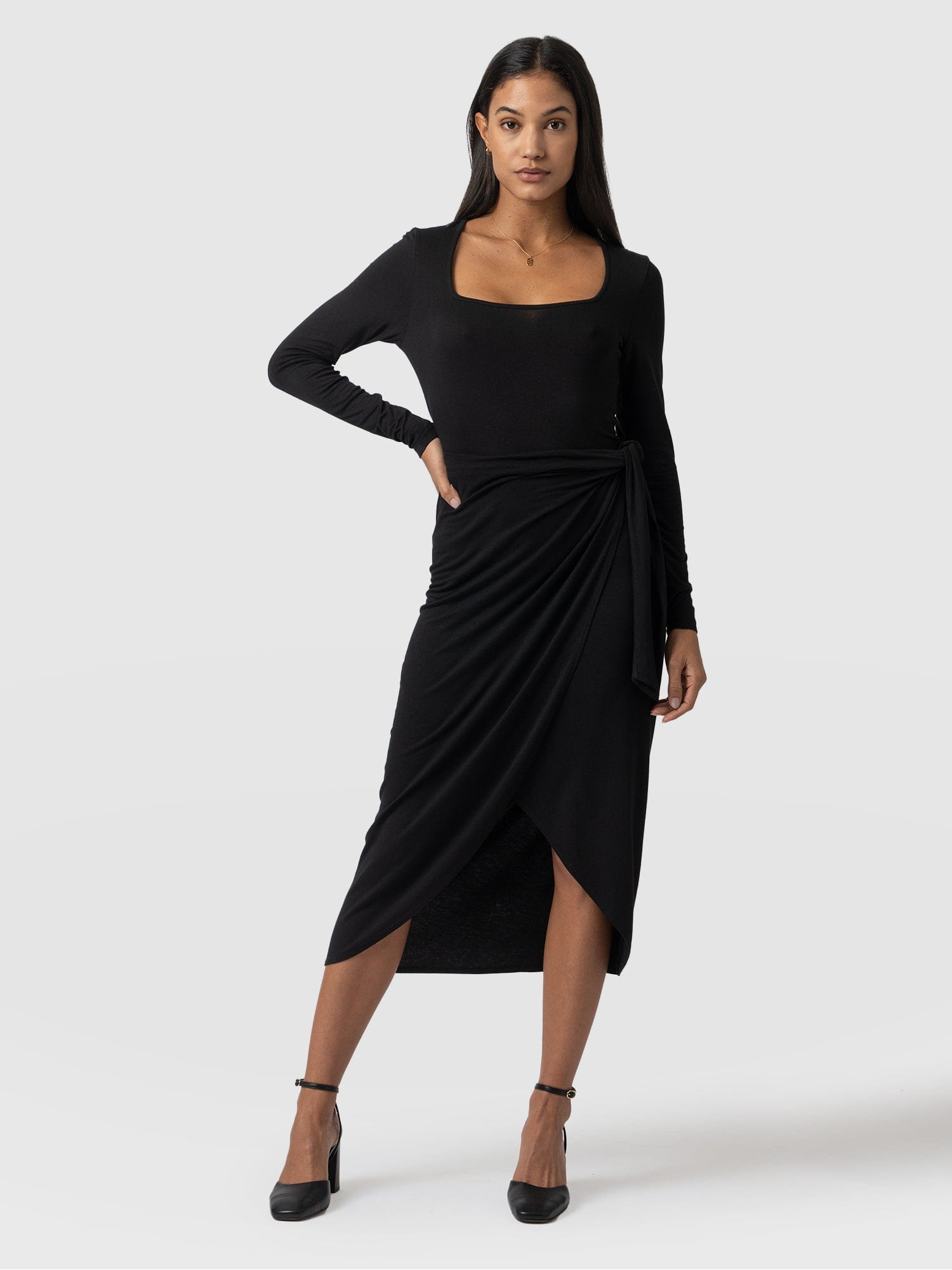 Amelia Wrap Dress Black - Women's Dresses | Saint + Sofia® USA