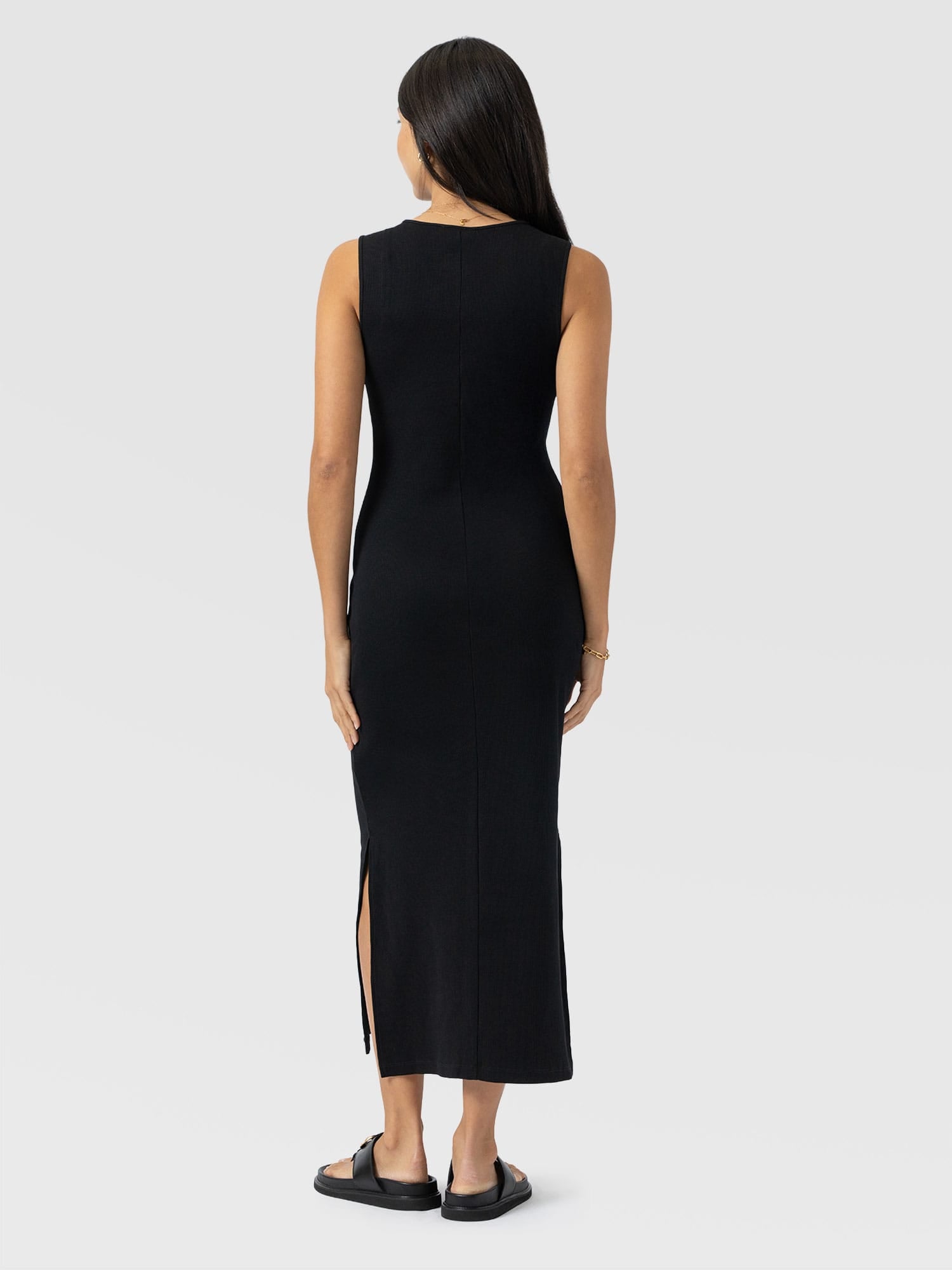 Andie Sleeveless V Neck Dress - Black Lace - Women's Dresses | Saint + Sofia® USA