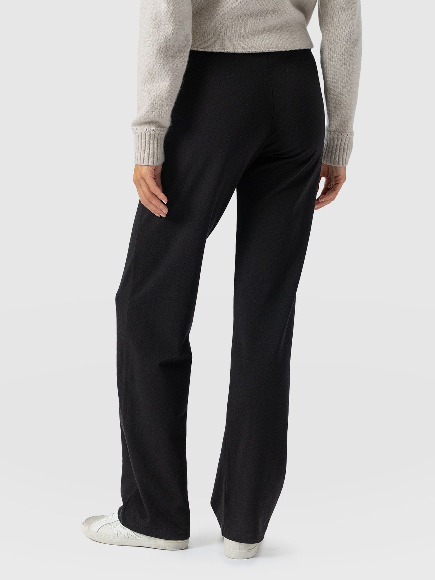 Apartment Pant Black - Women's Pants | Saint + Sofia® USA