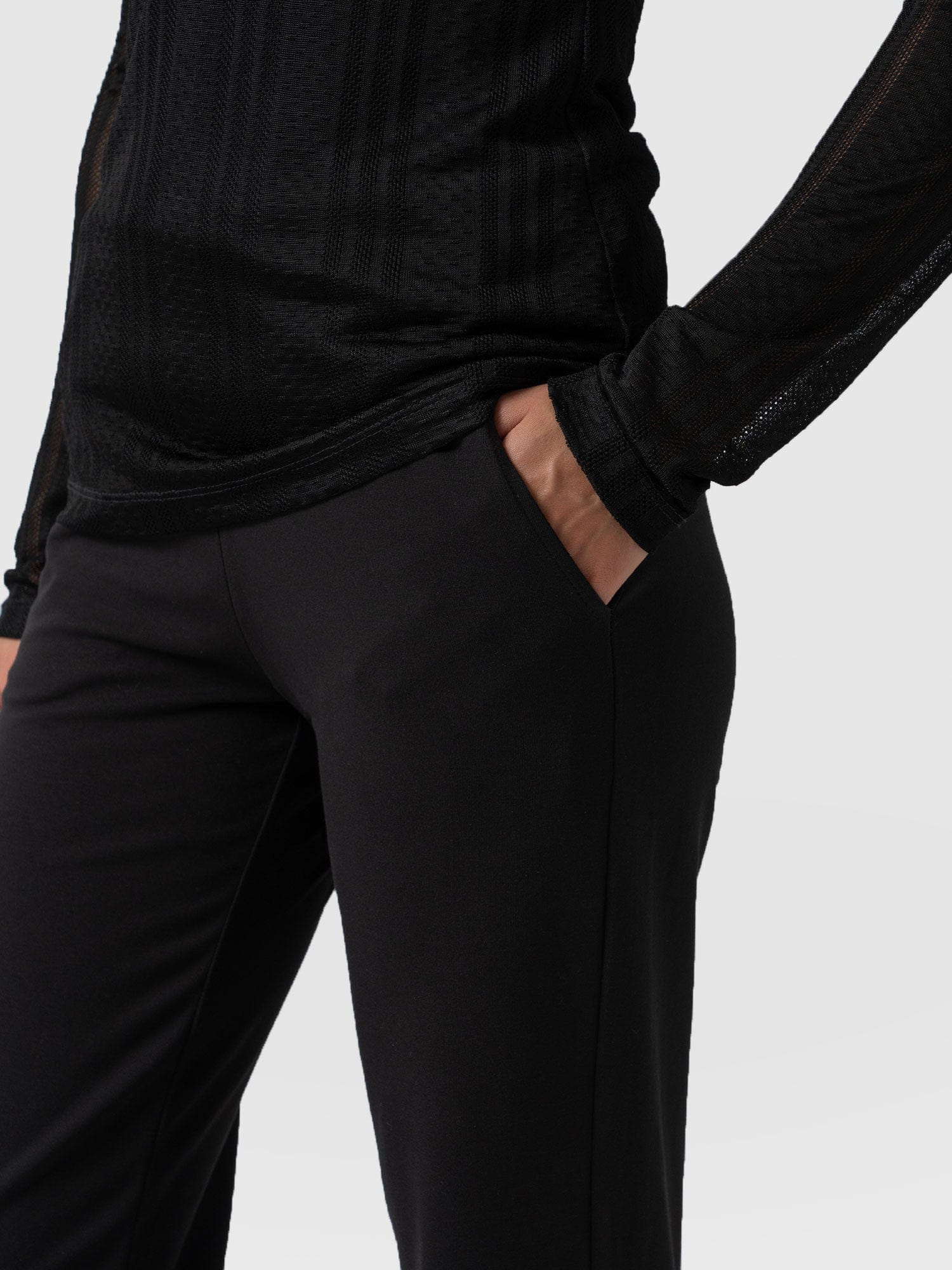 Zaggora apartment outlet pants review