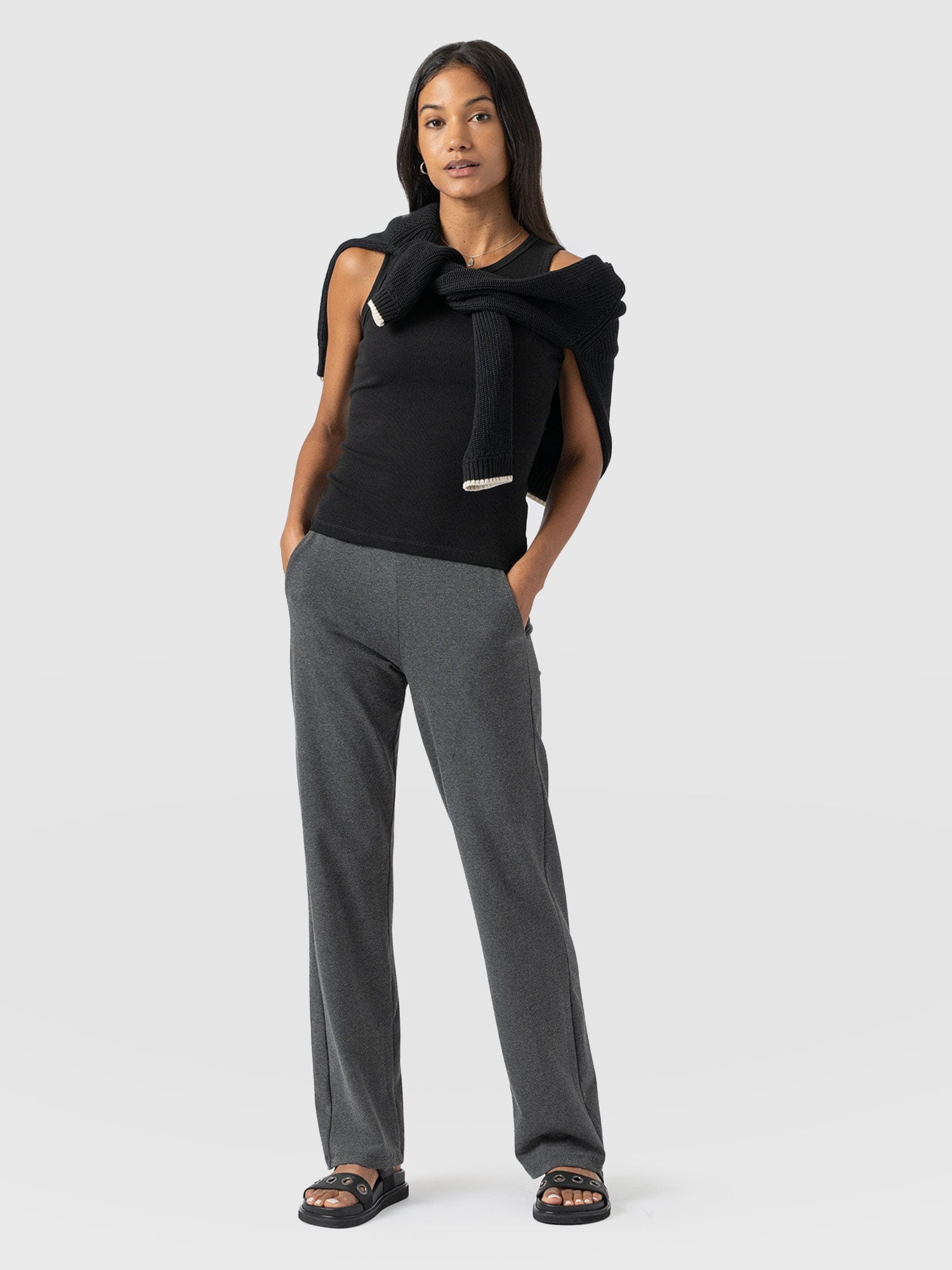 Apartment Pant Charcoal - Women's Pants | Saint and Sofia® USA