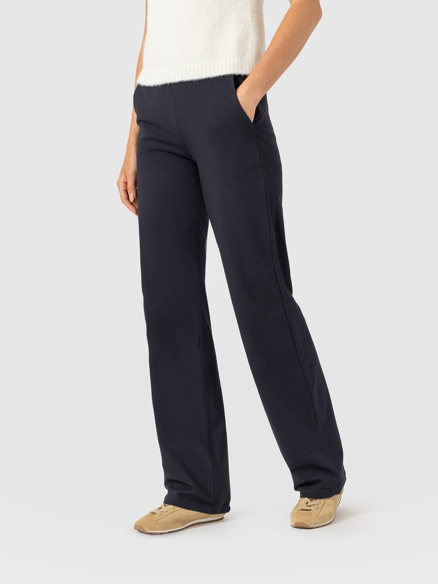 Apartment Pant Navy - Women's Pants | Saint and Sofia® USA