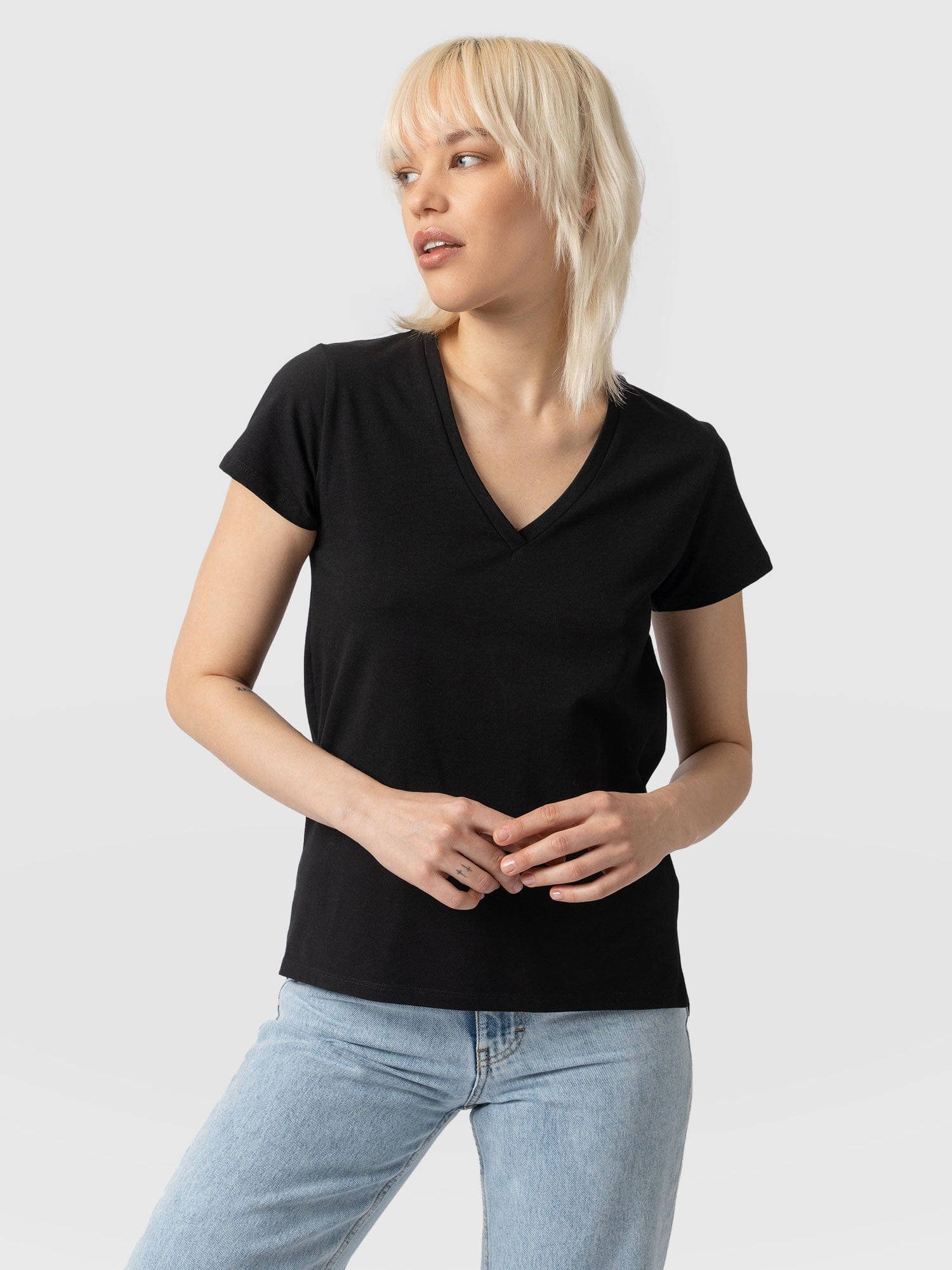 Apartment Tee Black - Women's T-Shirts | Saint + Sofia® USA – Saint ...