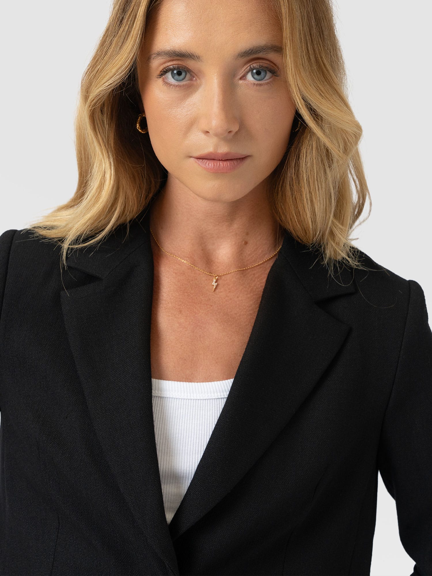 Astrid Cropped Blazer - Black - Women's Jackets | Saint + Sofia® USA