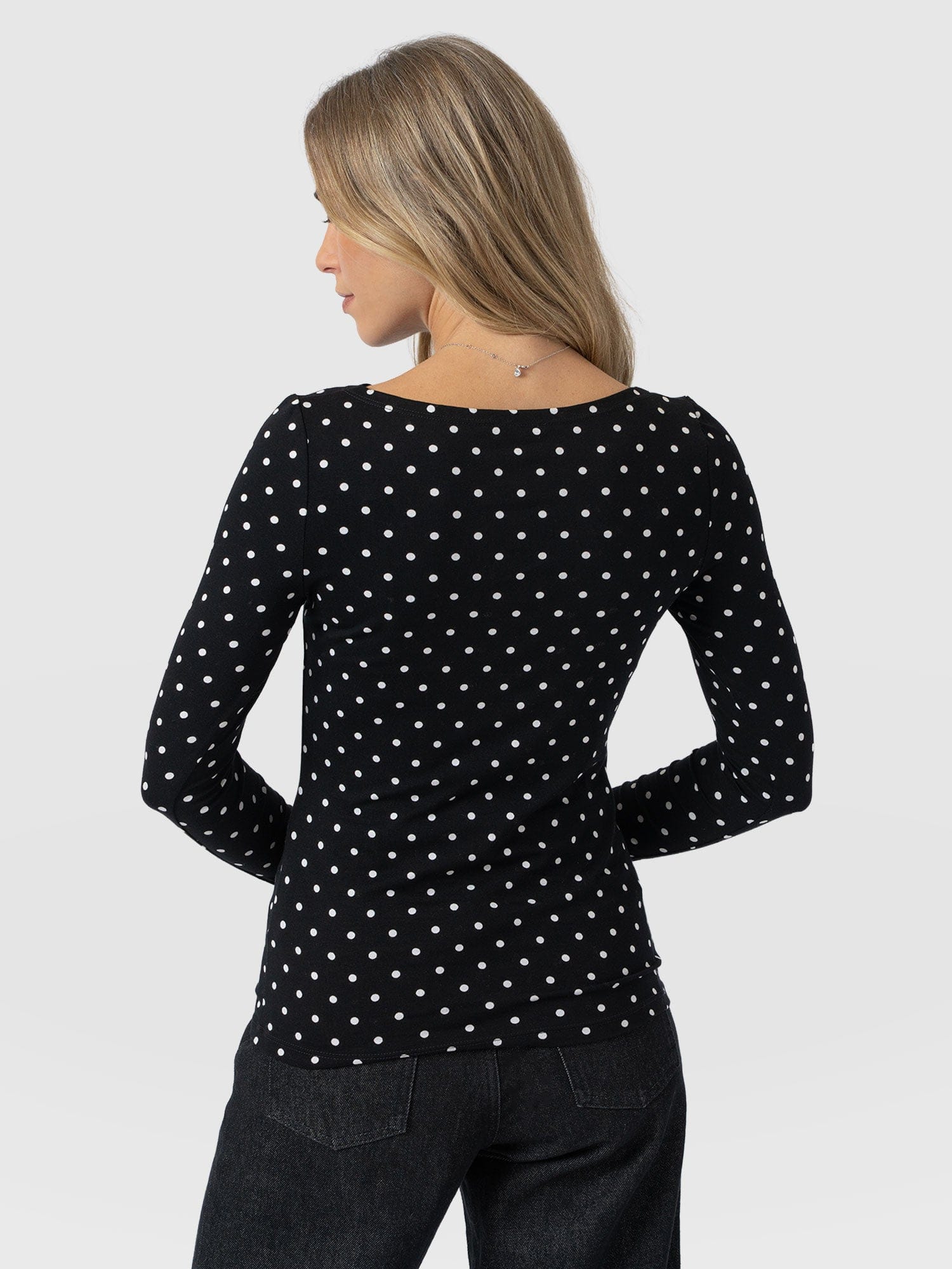 Austen Boat Neck Long Sleeve Tee - Black Polka Dot - Women's T-shirts | Saint + Sofia® USA