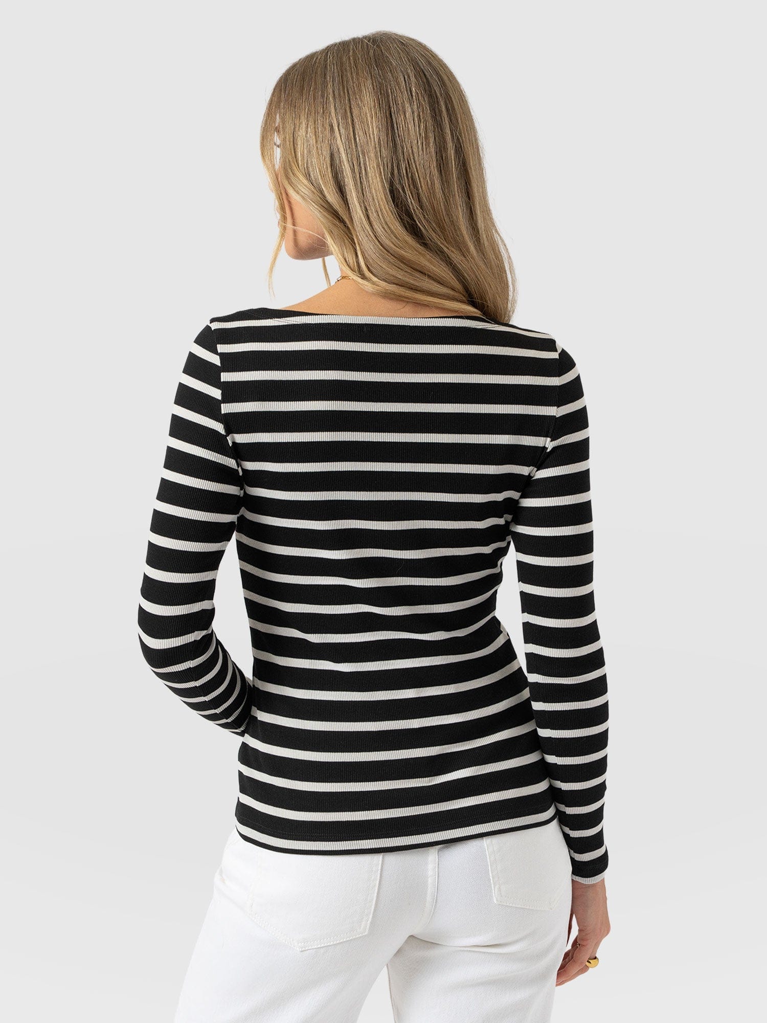 Austen Boat Neck Long Sleeve Tee - Black & White Stripe - Women's T-shirts | Saint + Sofia® USA