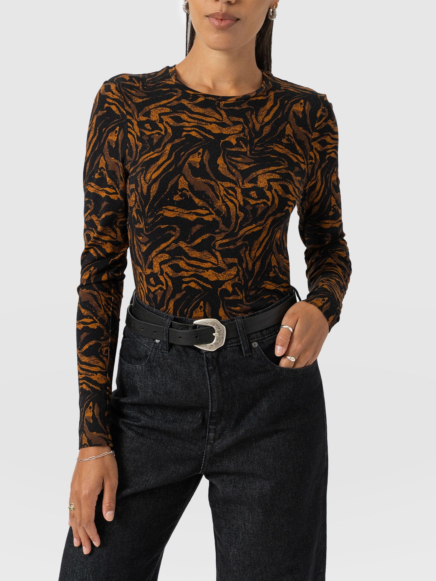 Austen Crew Neck Long Sleeve Tee - Brown Zebra - Women's T-shirts | Saint + Sofia® USA