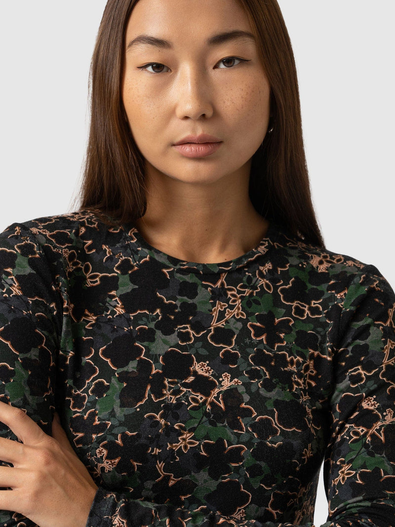 Austen Crew Neck Tee Green Twilight Floral - Women's T-Shirts | Saint + Sofia® USA