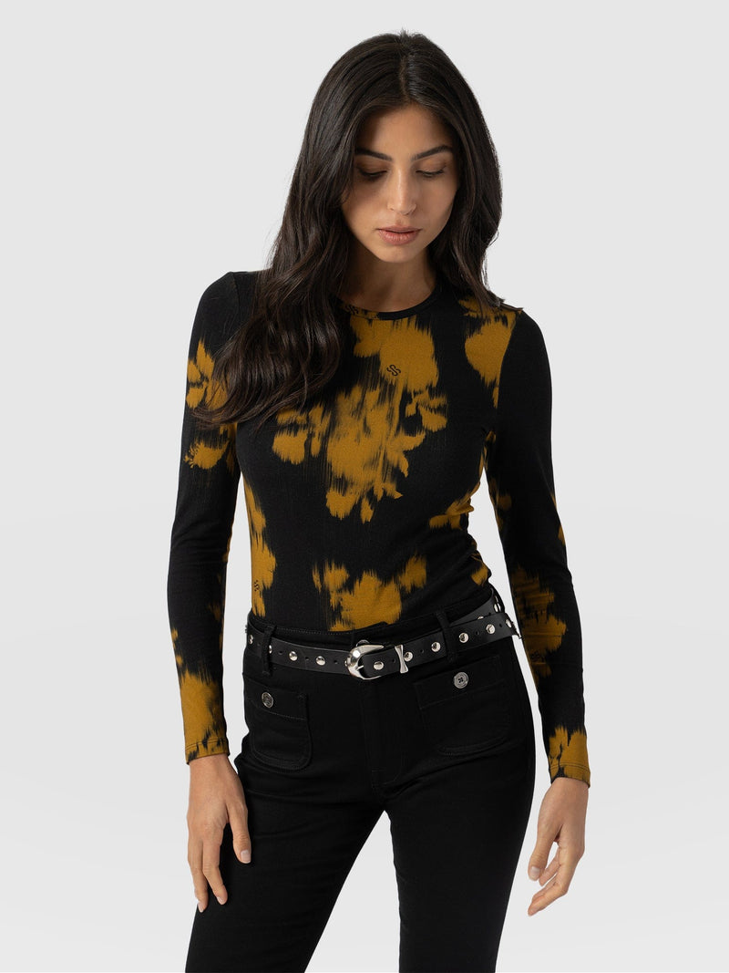 Austen Crew Neck Tee Long Sleeve Yellow Fade Floral - Women's T-Shirts | Saint + Sofia® US