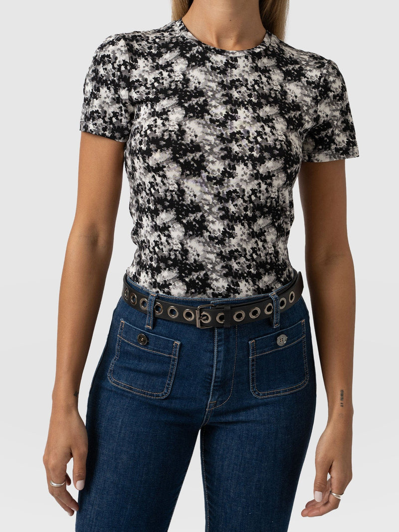 Austen Crew Neck Tee Short Sleeve Black Pixel - Women's T-Shirts | Saint + Sofia® USA