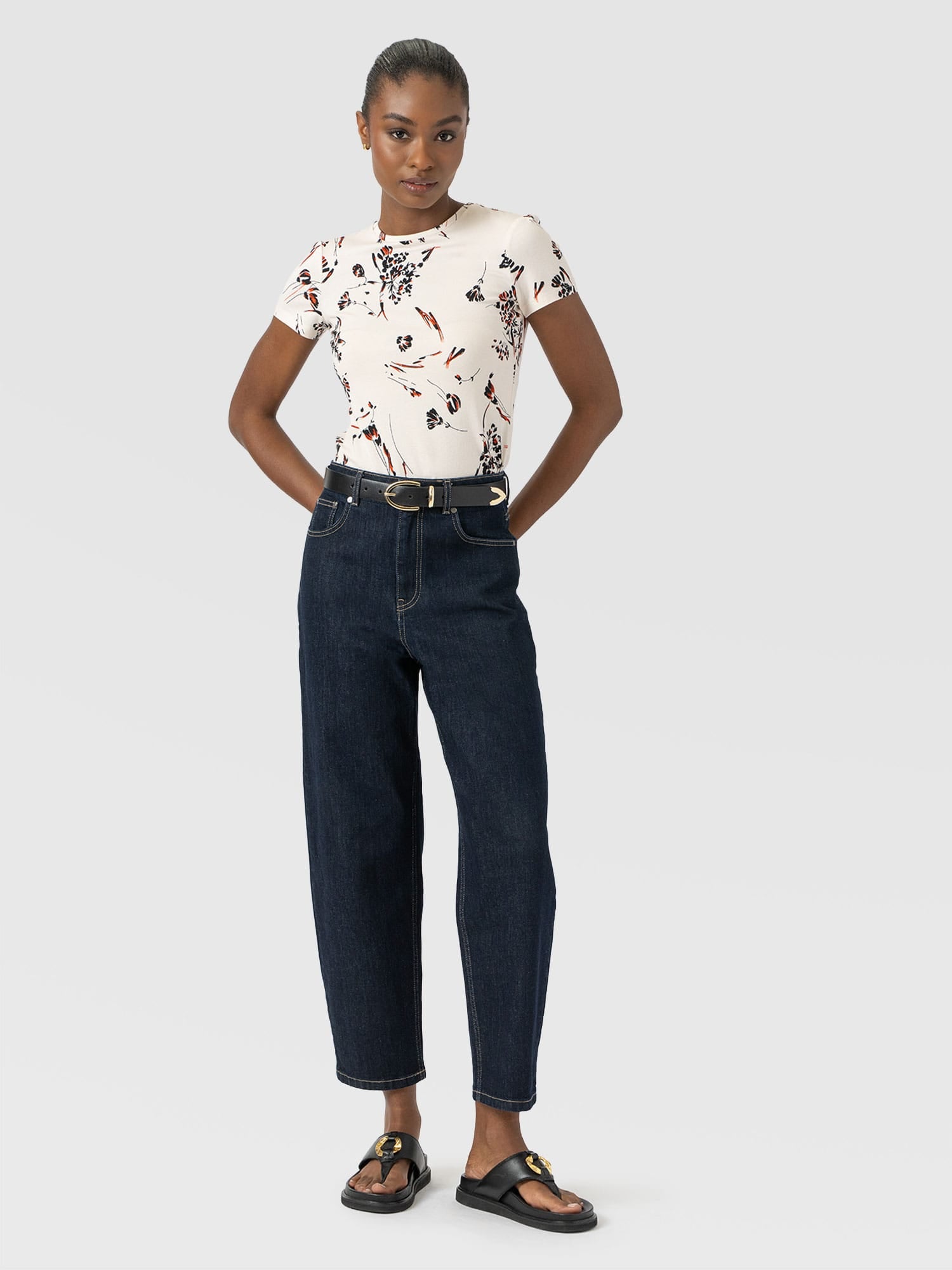 Austen Crew Neck Tee Short Sleeve - White Mist Floral - Women's T-shirts | Saint + Sofia® USA