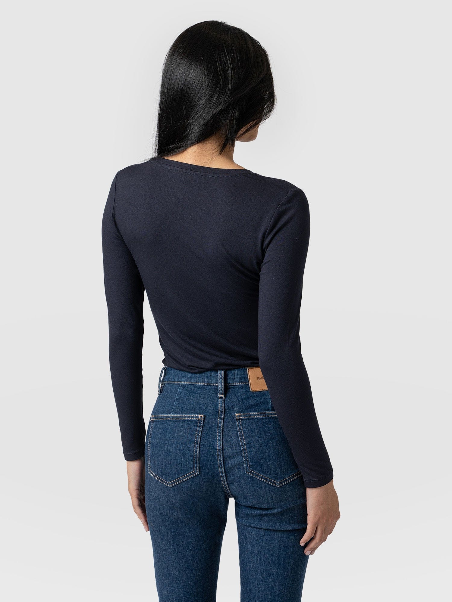 Austen V Neck Tee Navy - Women's T-Shirts | Saint + Sofia® USA