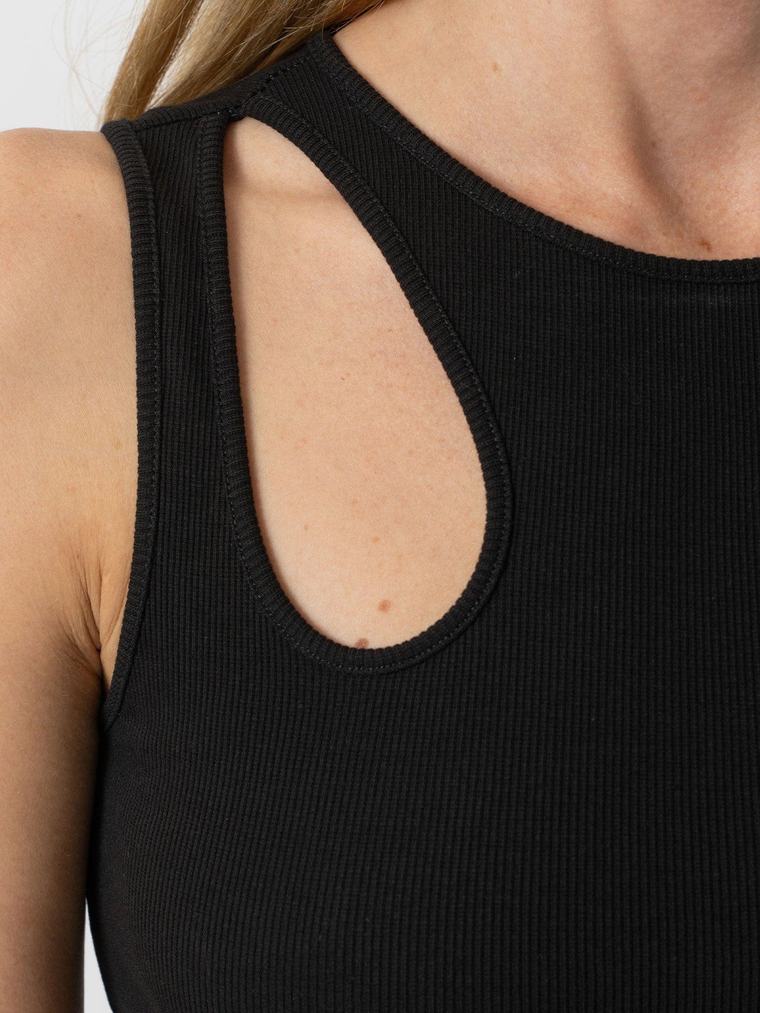 Axel Cut Out Dress - Black - Women's Dresss | Saint + Sofia® USA