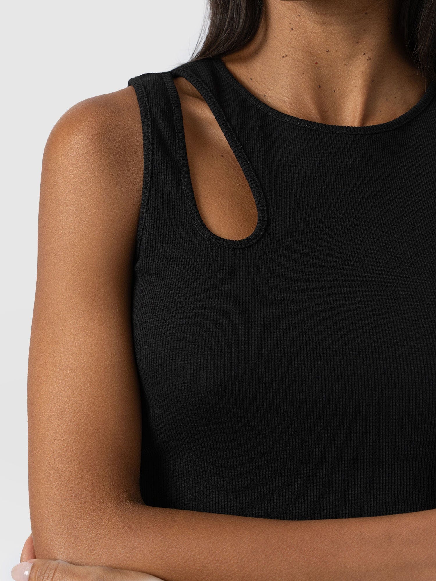 Axel Cut Out Vest - Black - Women's Vests | Saint + Sofia® USA