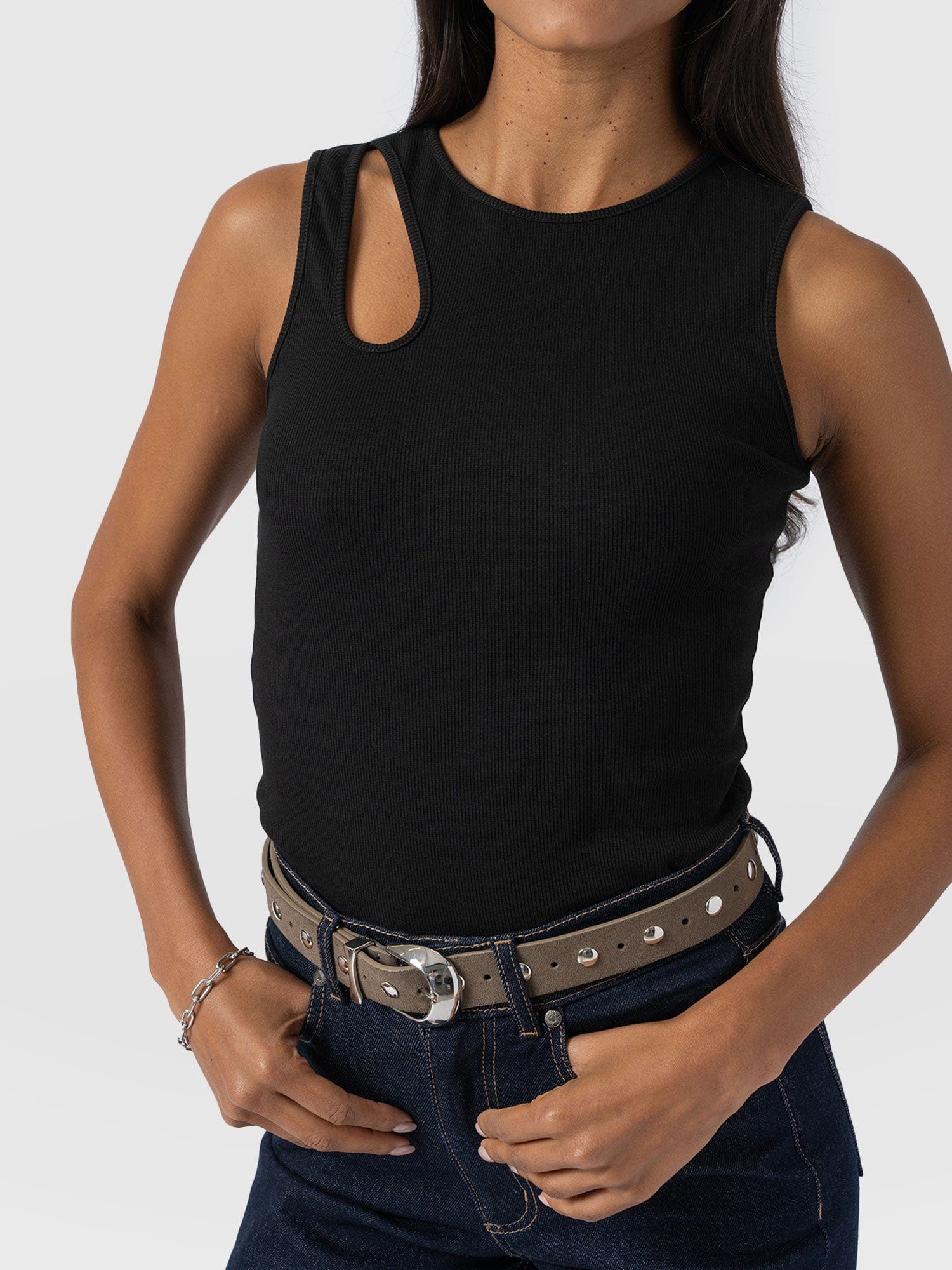 Axel Cut Out Vest - Black - Women's Vests | Saint + Sofia® USA