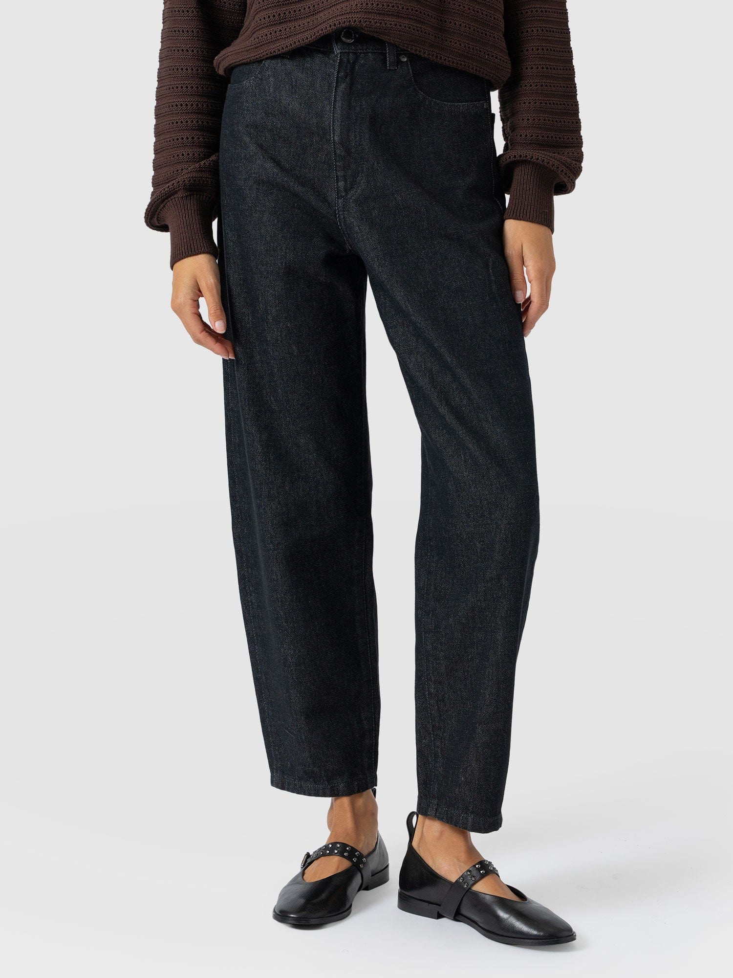 Barrel Leg Jean - Black - Women's Jeans | Saint + Sofia® USA