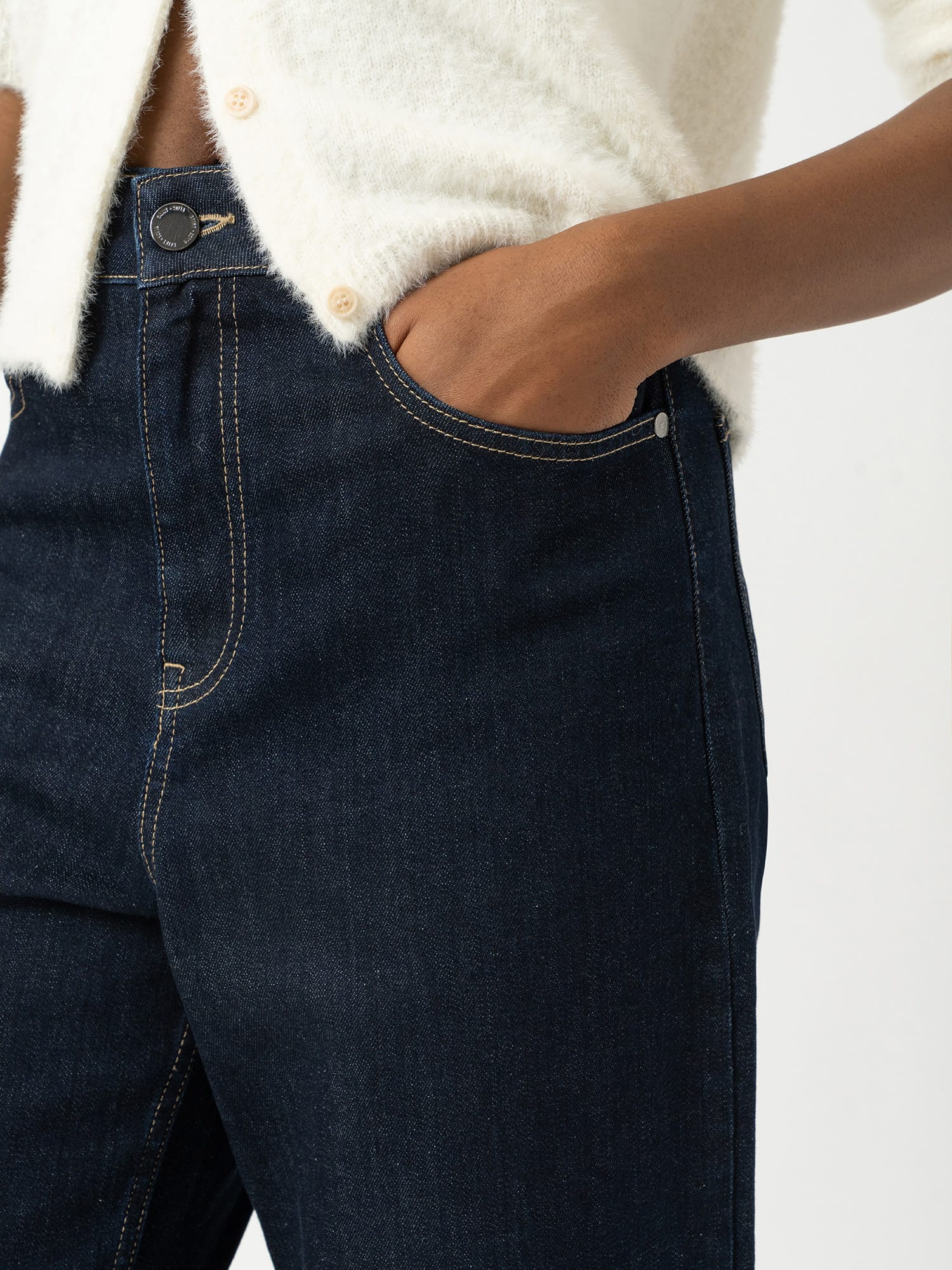 Barrel Leg Jean - Indigo - Women's Jeans | Saint and Sofia® USA