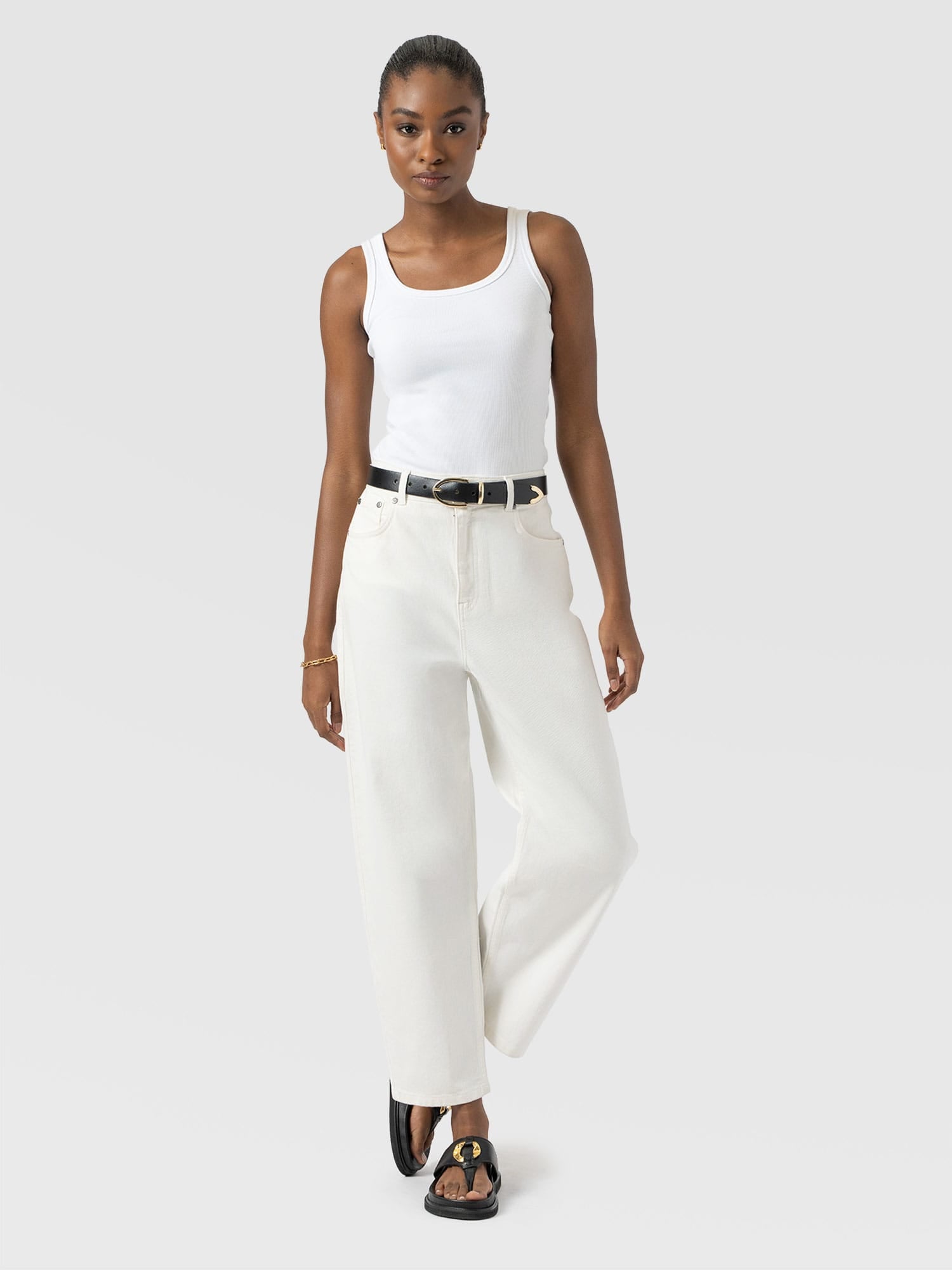 Barrel Leg Jean - White - Women's Jeans | Saint + Sofia® USA