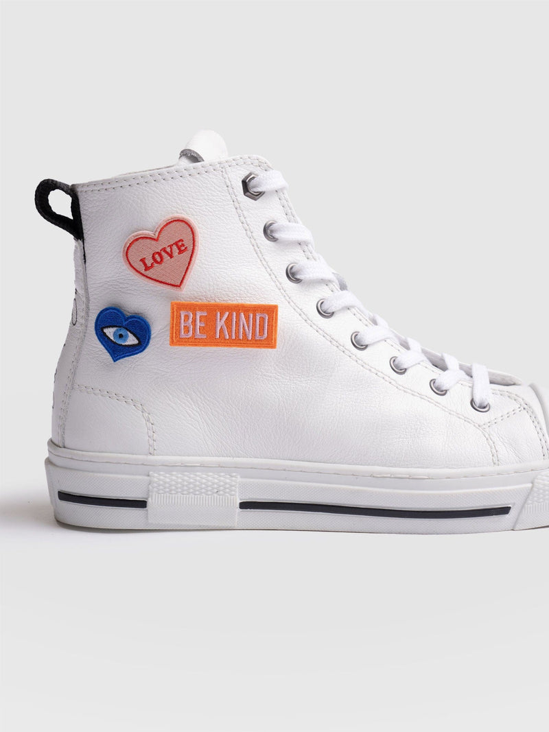 Be Kind Sticker Badge - Orange - Women's Accessories | Saint + Sofia® USA