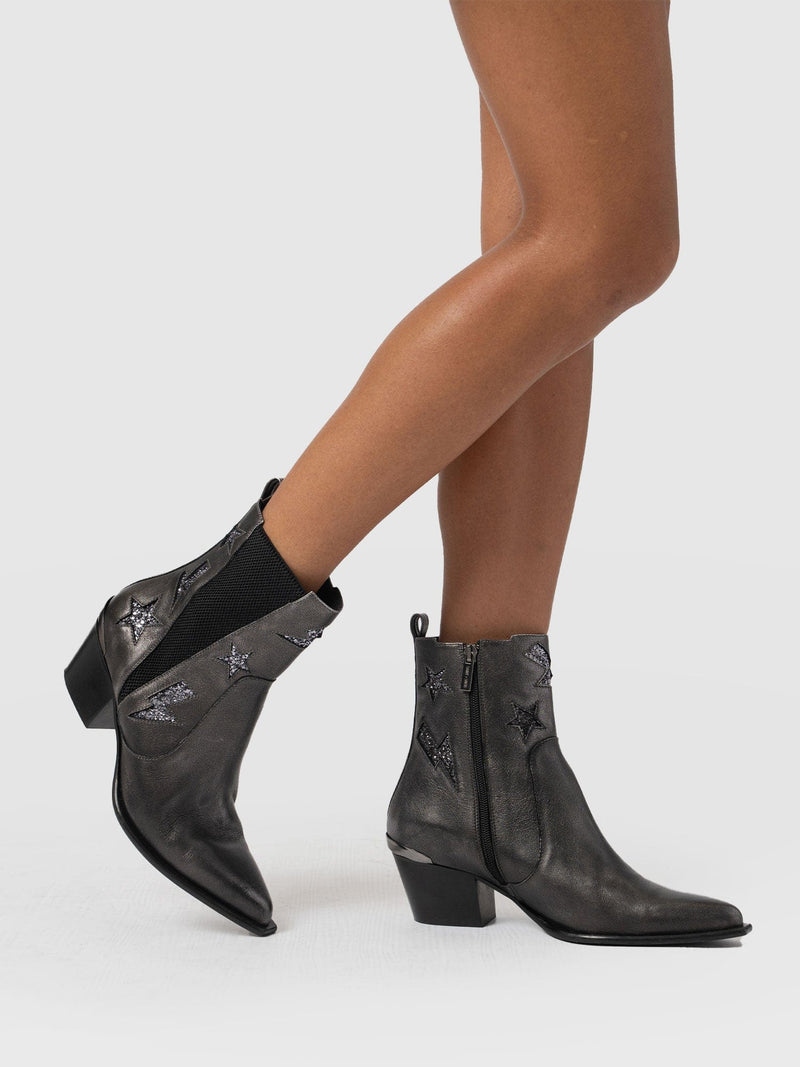 Billie Rock Boot Gunmetal - Women's Leather Boots | Saint + Sofia® US