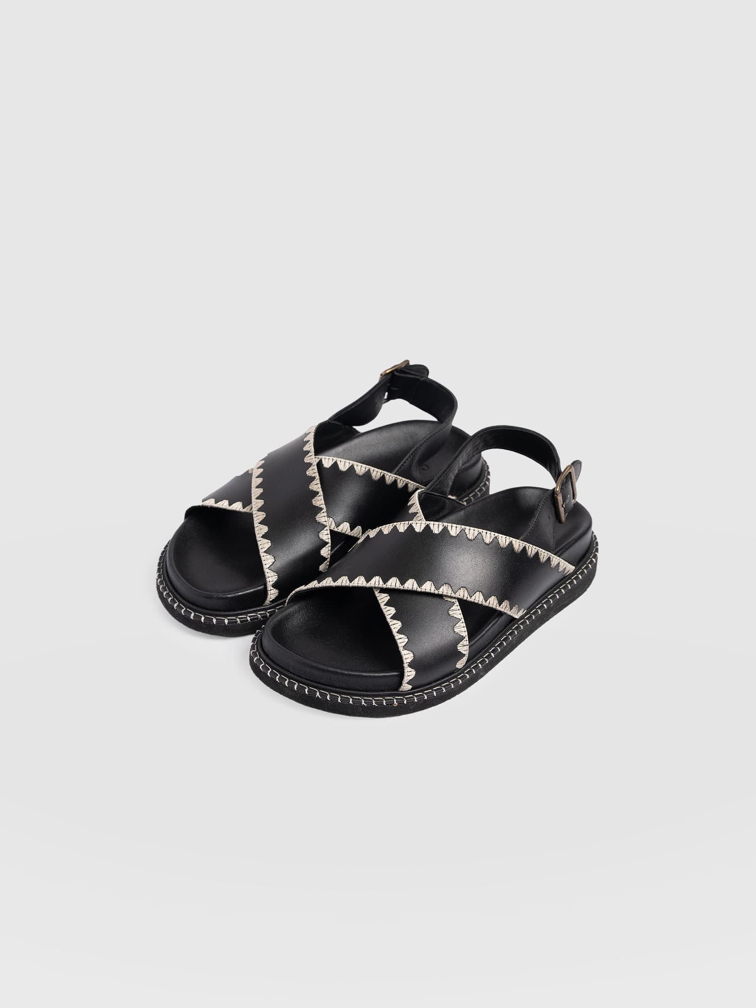 Bonnie Cross Over Sandals - Black - Women's Shoes | Saint + Sofia® USA