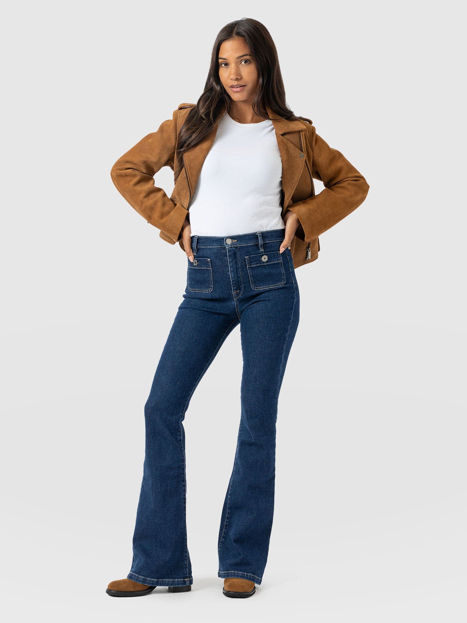 Bowie Stretch Flare Jeans Mid Blue - Women's Jeans | Saint + Sofia® US
