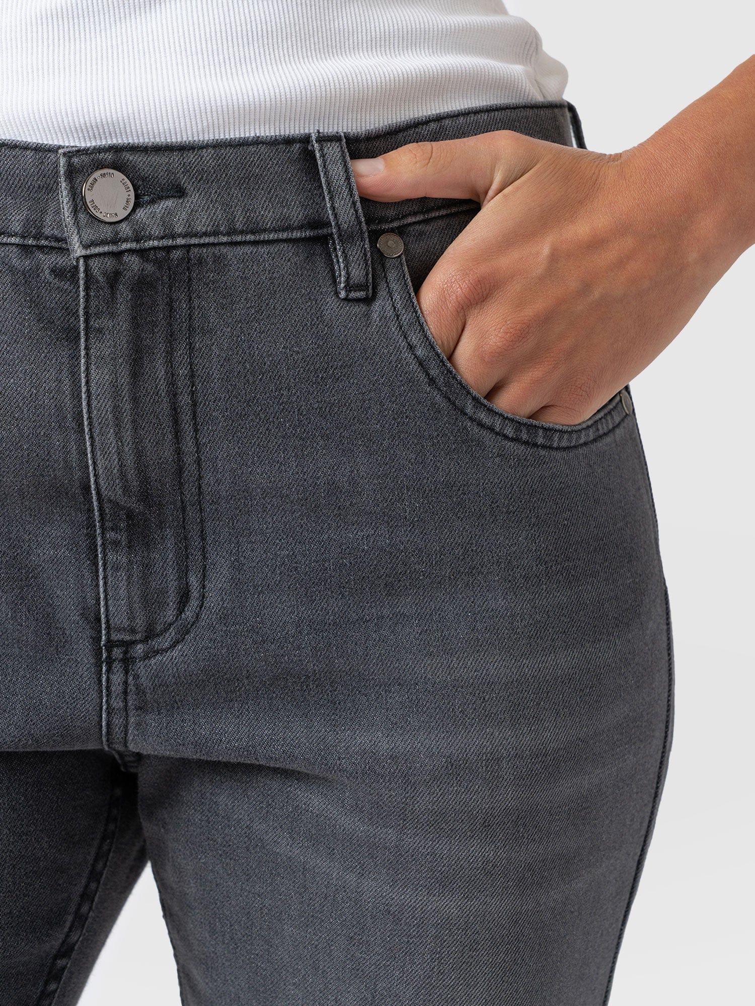 Boyfriend Jeans Black - Women's Jeans | Saint + Sofia® US