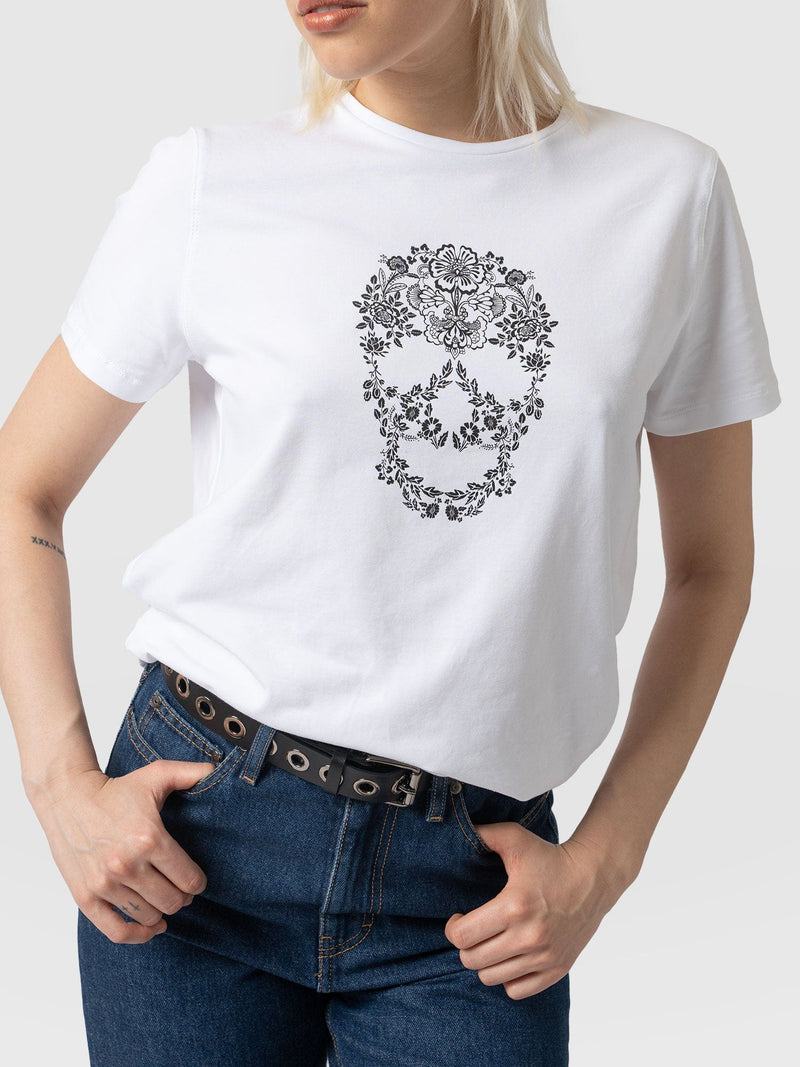 Boyfriend Tee White Skull - Women's T-Shirts | Saint + Sofia® USA