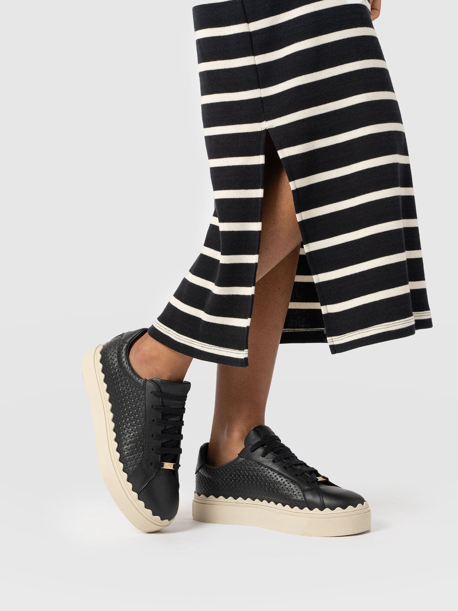 Brook Scallop Sweater Black - Women's Sweaters | Saint + Sofia® US