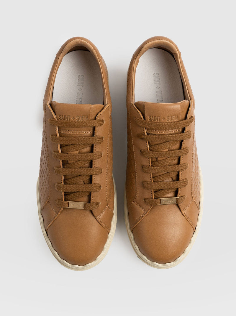 Brook Scallop Sneaker - Tan