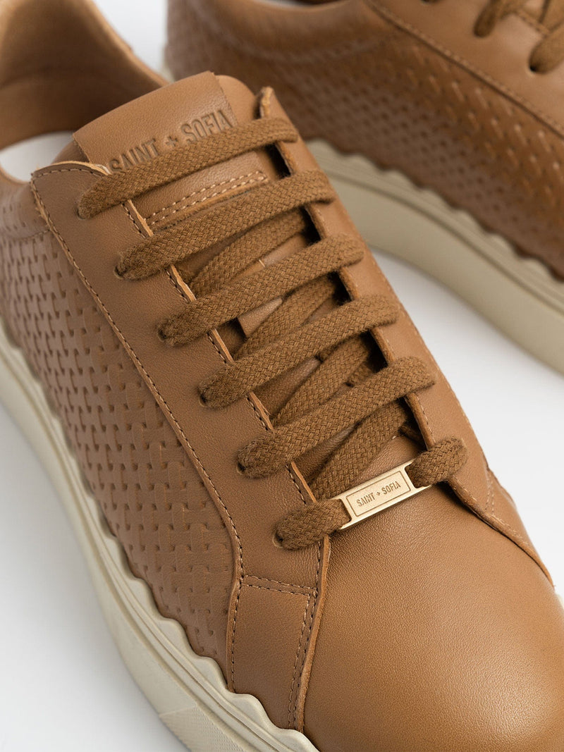 Brook Scallop Sneaker - Tan