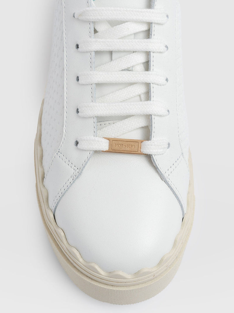 Brook Scallop Sneaker - White