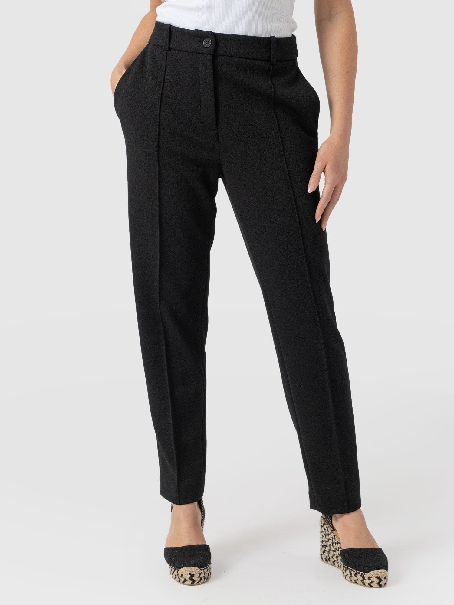 Cambridge Tapered Pant - Black - Women's Trouserss | Saint + Sofia® USA