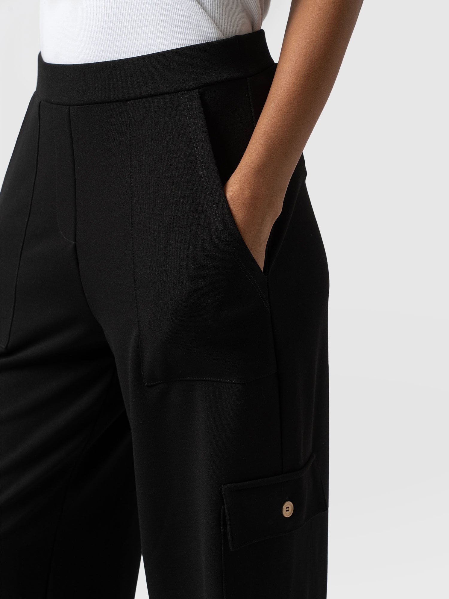 Cargo Chelsea Wide Leg Pant Black  - Women's Pants | Saint + Sofia® USA