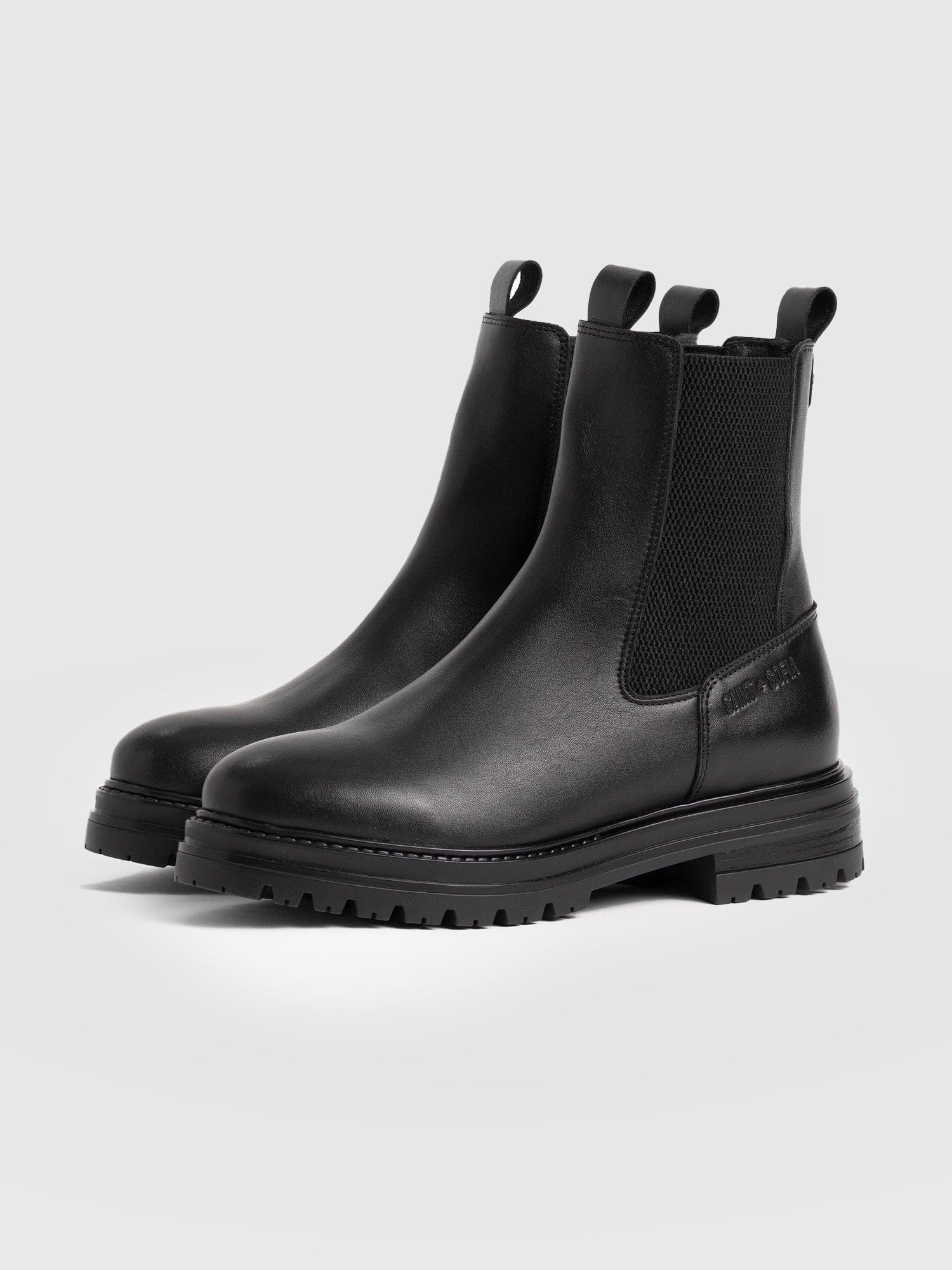 Carnaby Chelsea Boot Black - Women's Leather Boots | Saint + Sofia® US