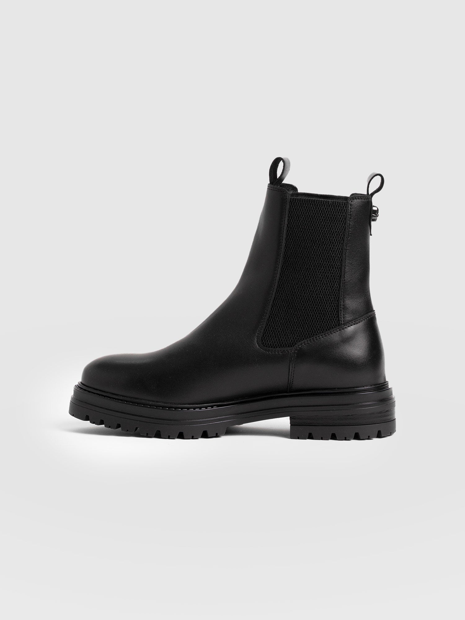 Carnaby Chelsea Boot Black - Women's Leather Boots | Saint + Sofia® US