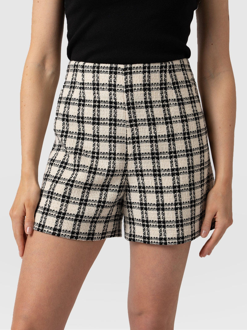 Carnaby Short Black & Cream Check - Women's Shorts | Saint + Sofia® UK