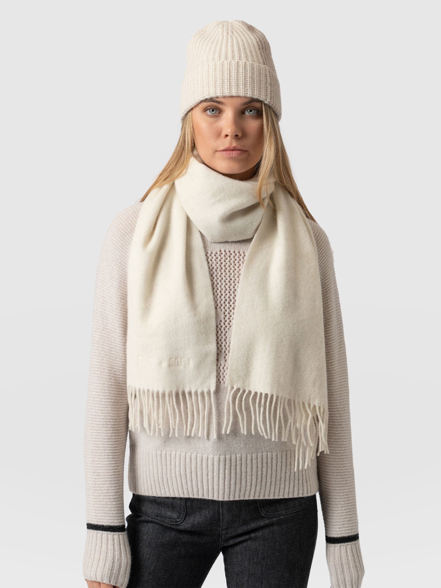 Cashmere Beanie Cream/Beige - Women's Hats | Saint + Sofia® USA