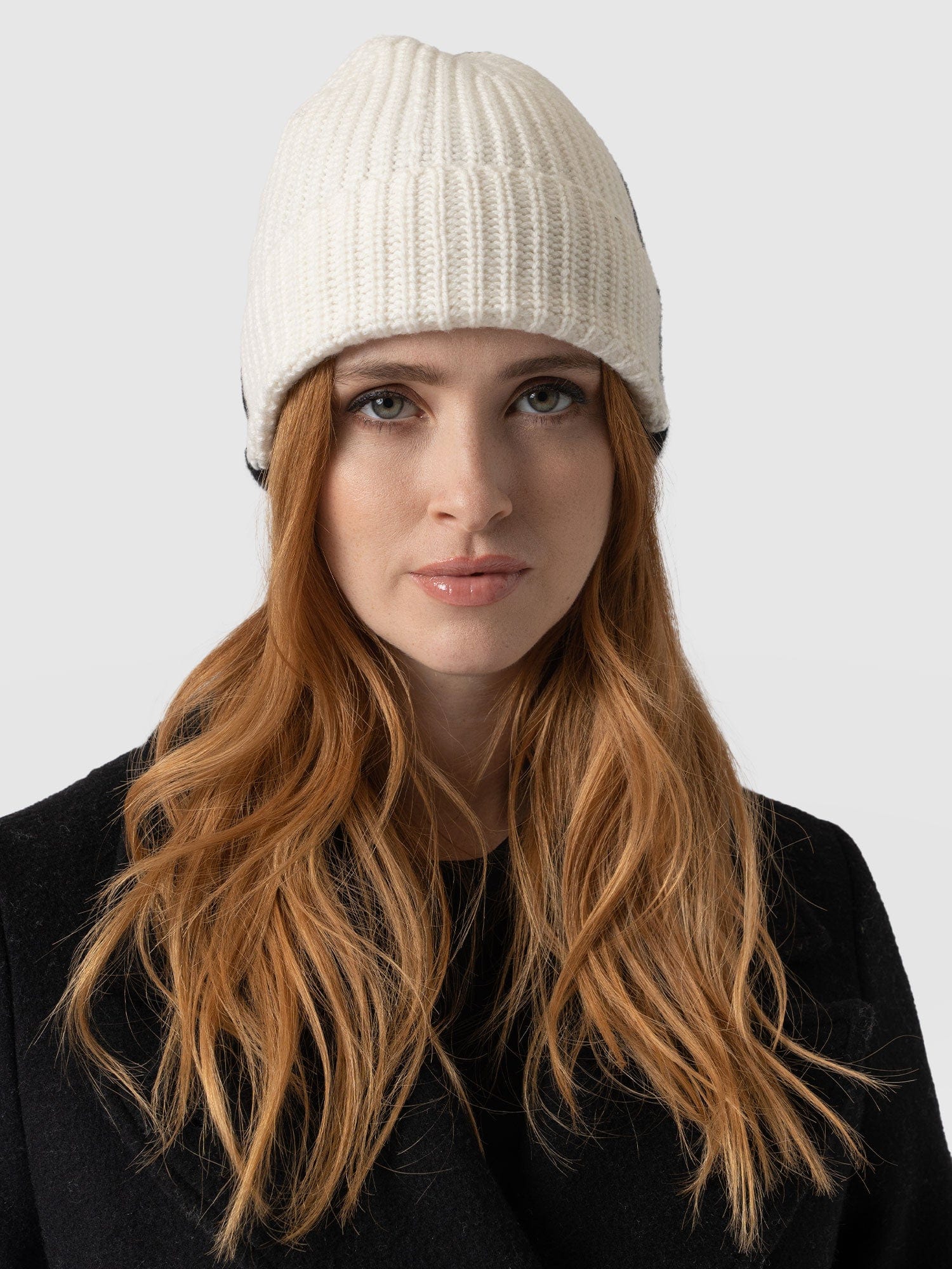 Cashmere Beanie Cream/Black - Women's Hats | Saint + Sofia® USA