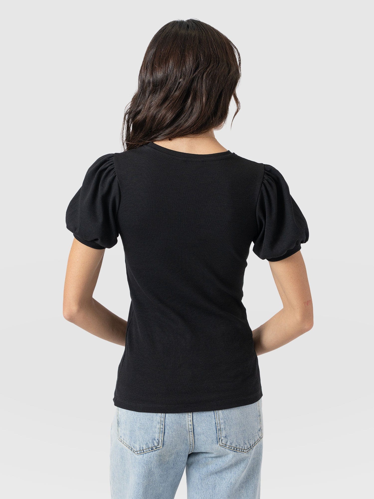 Cavendish Tee Puff Sleeve Black - Women's T-Shirts | Saint + Sofia® USA